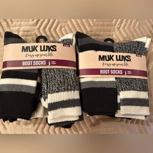 12 pair Muk Luks Boot Socks Black Gray White New in Package Crew Height